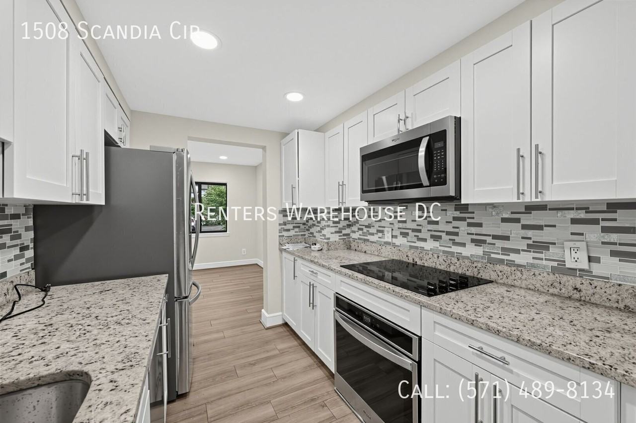 1508 Scandia Cir - Photo 3 of 19