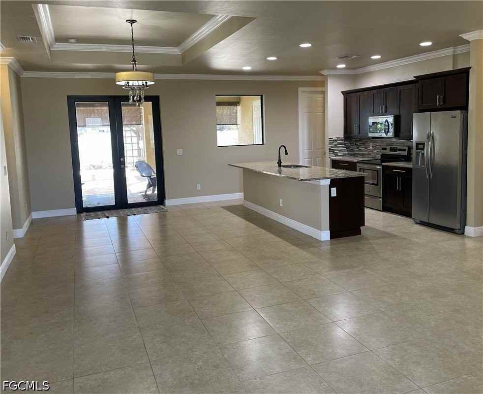511 Sw 7th Pl - Photo 4 of 30