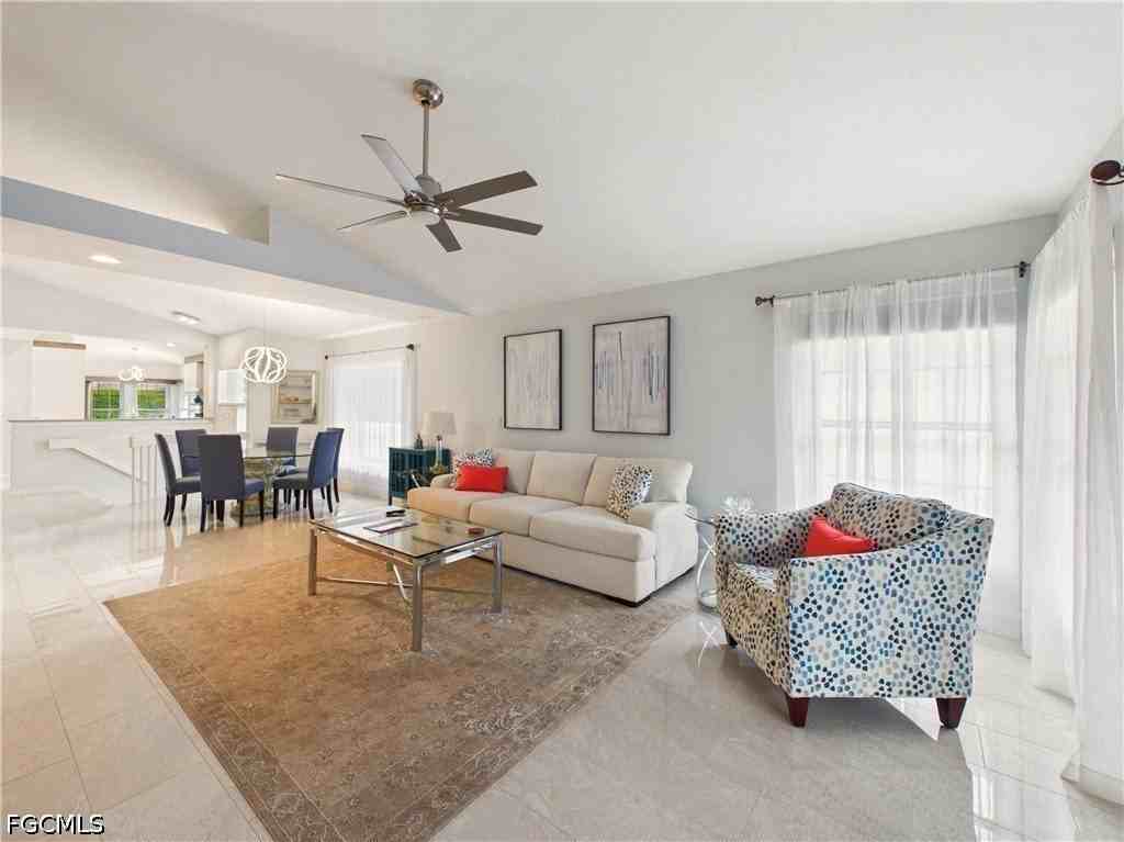 27171 Enclave Dr - Photo 4 of 26