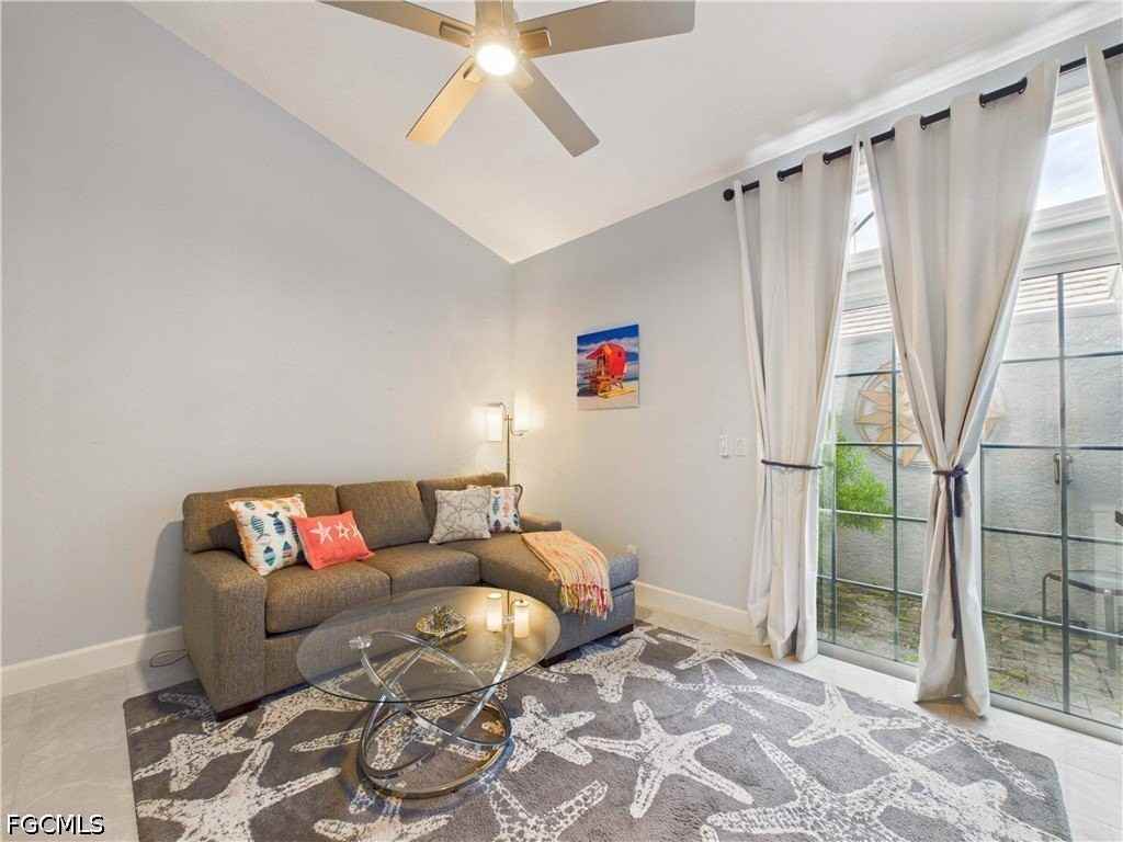 27171 Enclave Dr - Photo 6 of 26