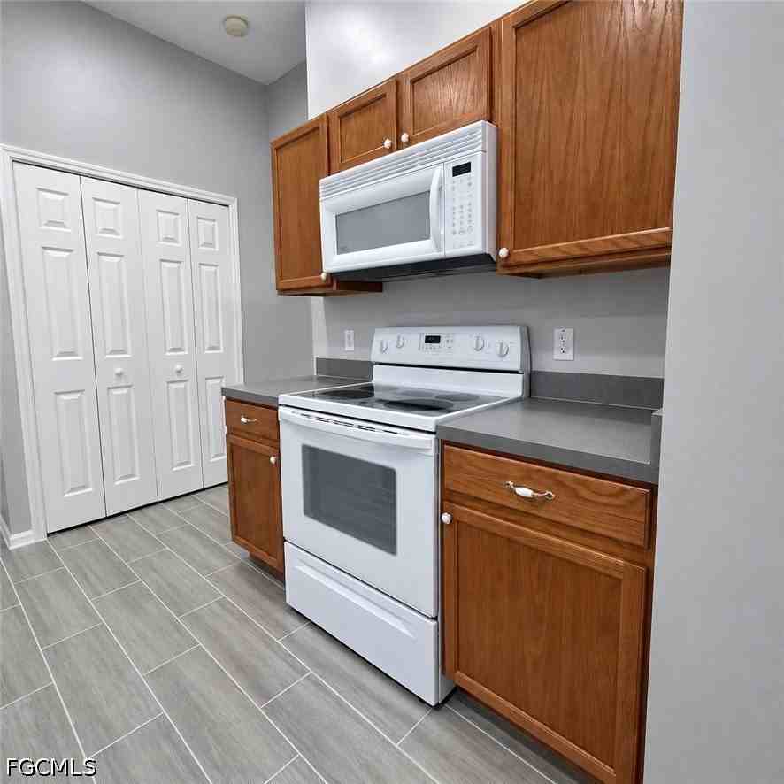 4914 Sw 27th Ave - Photo 6 of 26