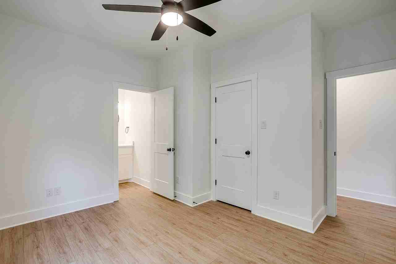 2345 Benbrook Blvd #2345BB27 - Photo 3 of 50
