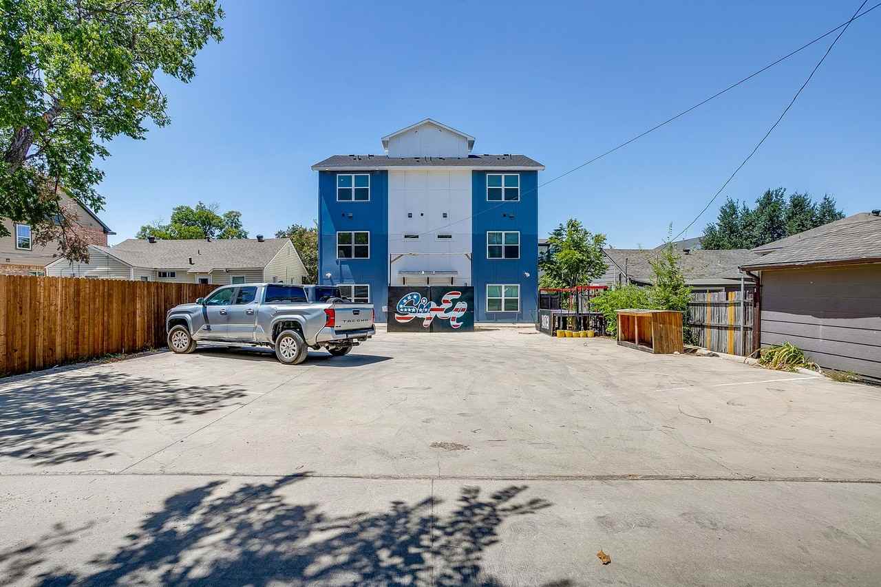3227 Mccart Ave #3227MC2028 - Photo 4 of 31