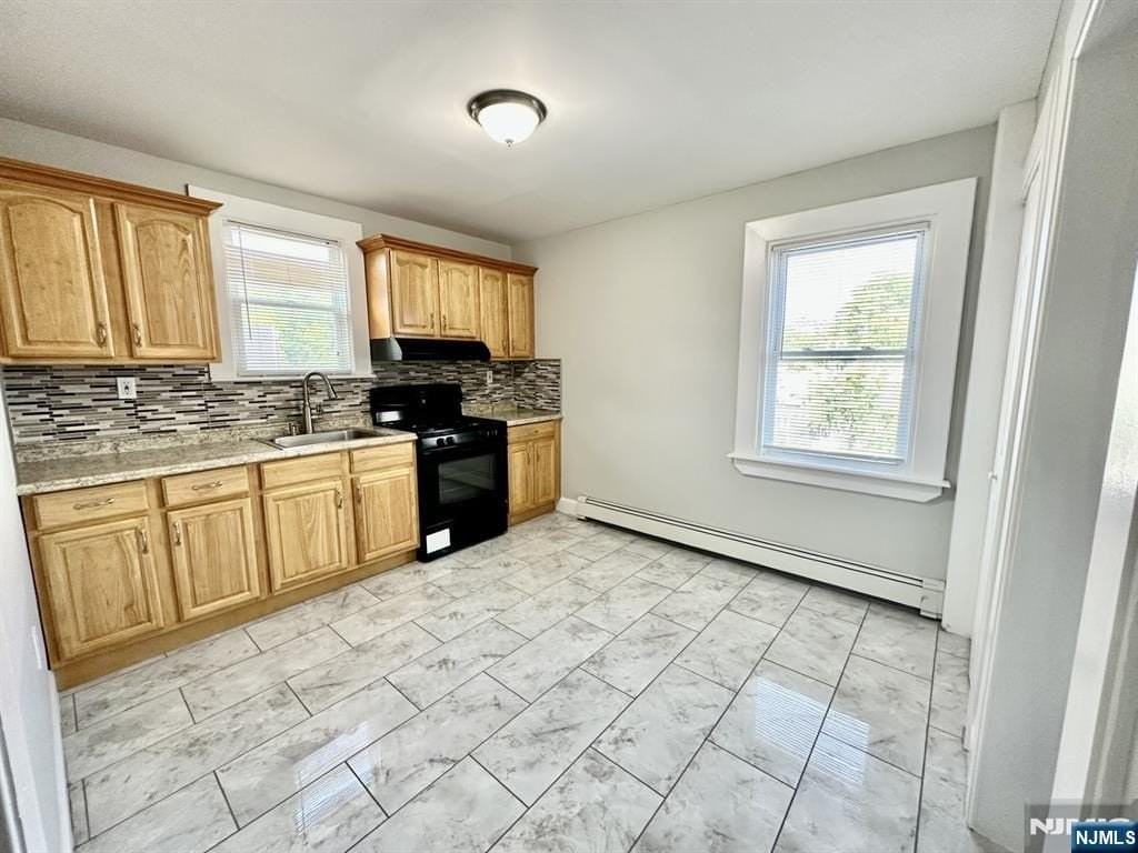 41 Greenwood Ave - Photo 2 of 9