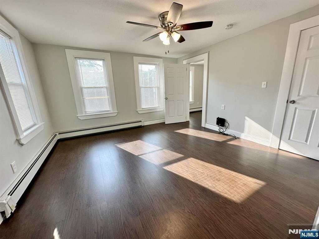 41 Greenwood Ave - Photo 4 of 9
