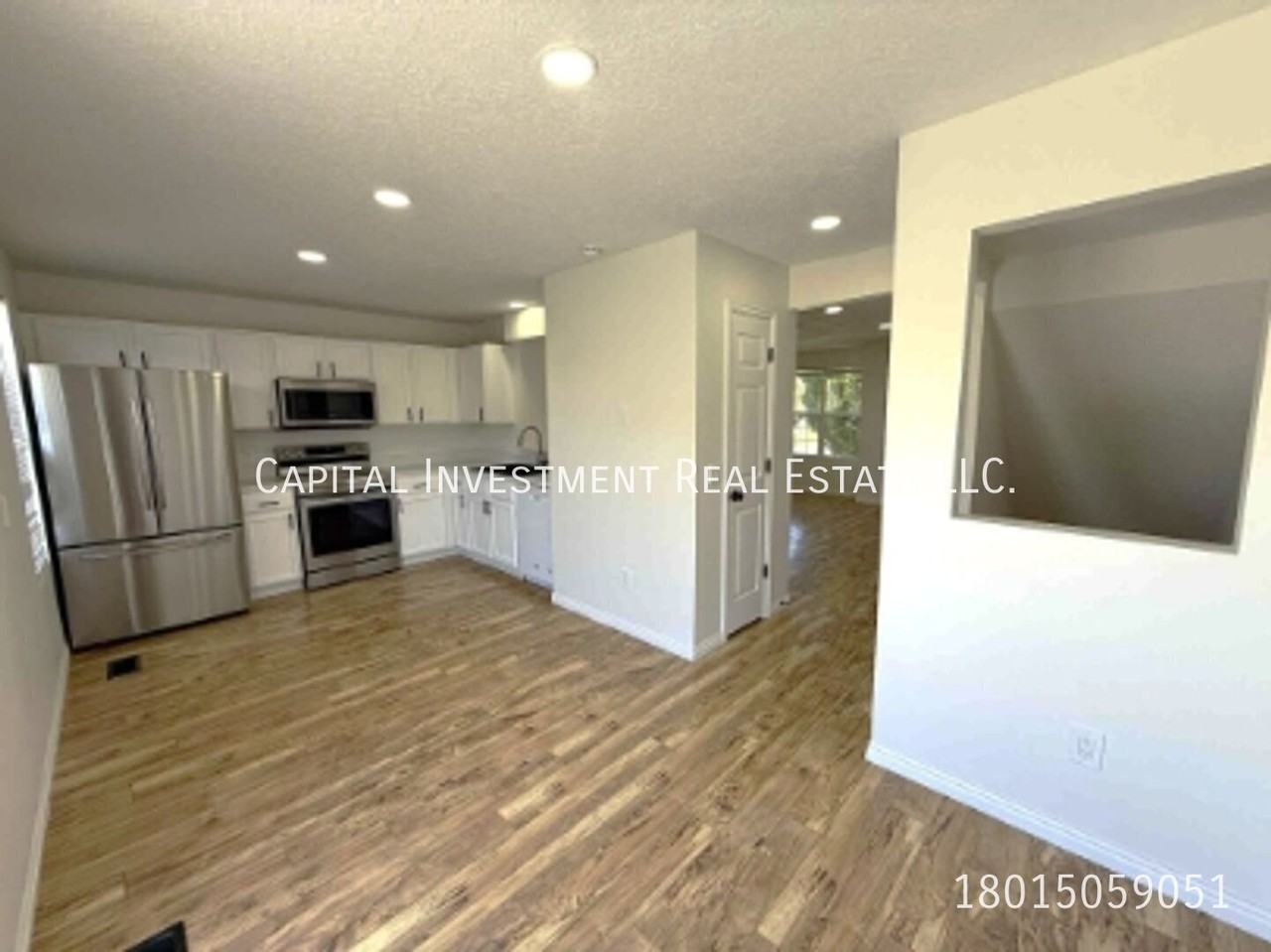 2810 S Keltic Ct - Photo 4 of 24