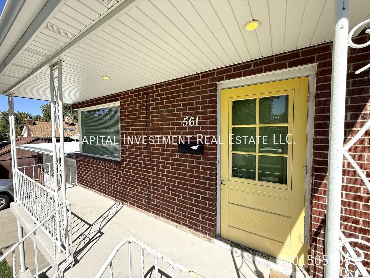 561 E Wilson Ave - Photo 2 of 13