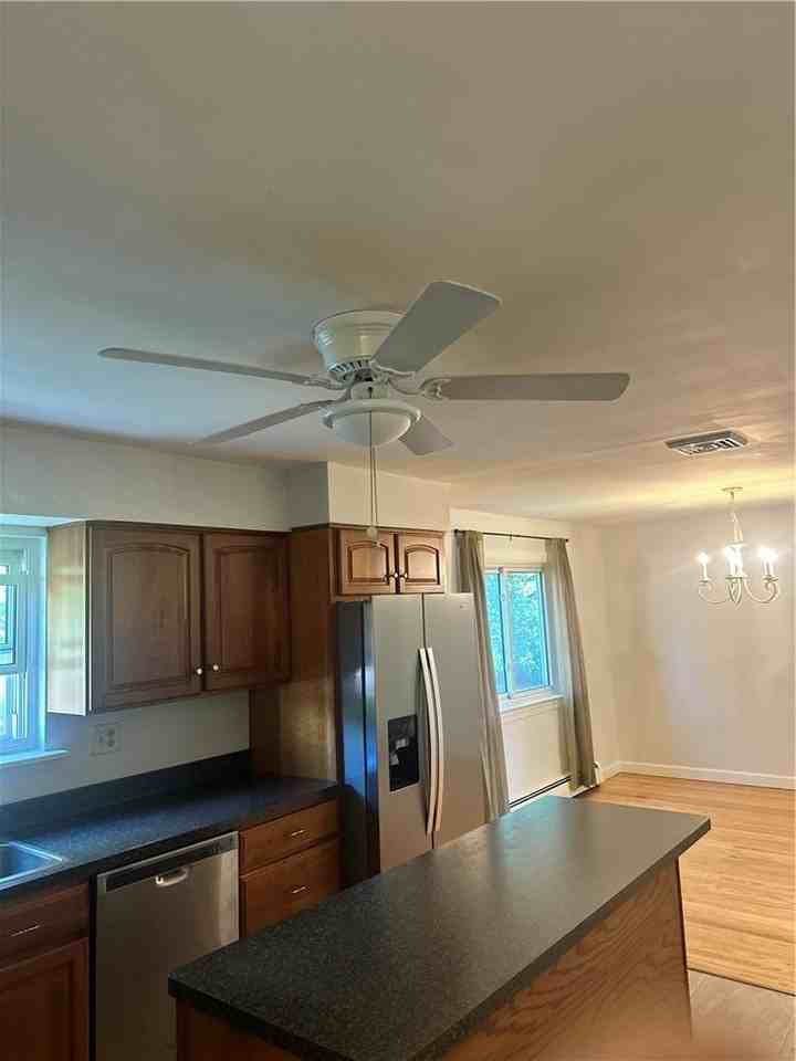 7198 Heather Rd - Photo 7 of 21