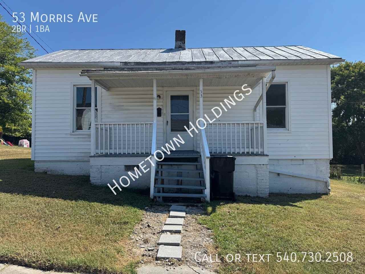 53 Morris Ave - Photo 3 of 11