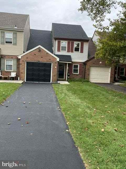 47 Princeton Ct - Photo 2 of 16