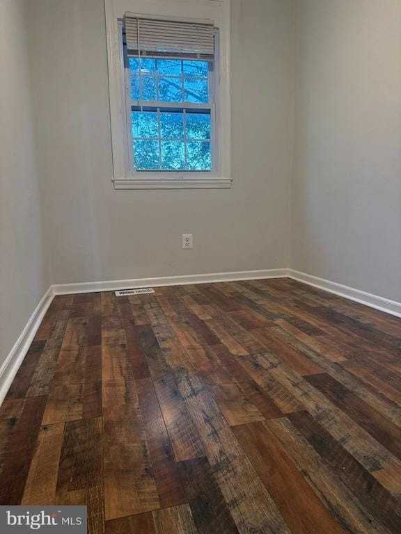 7164 Ruskin Ln - Photo 6 of 14