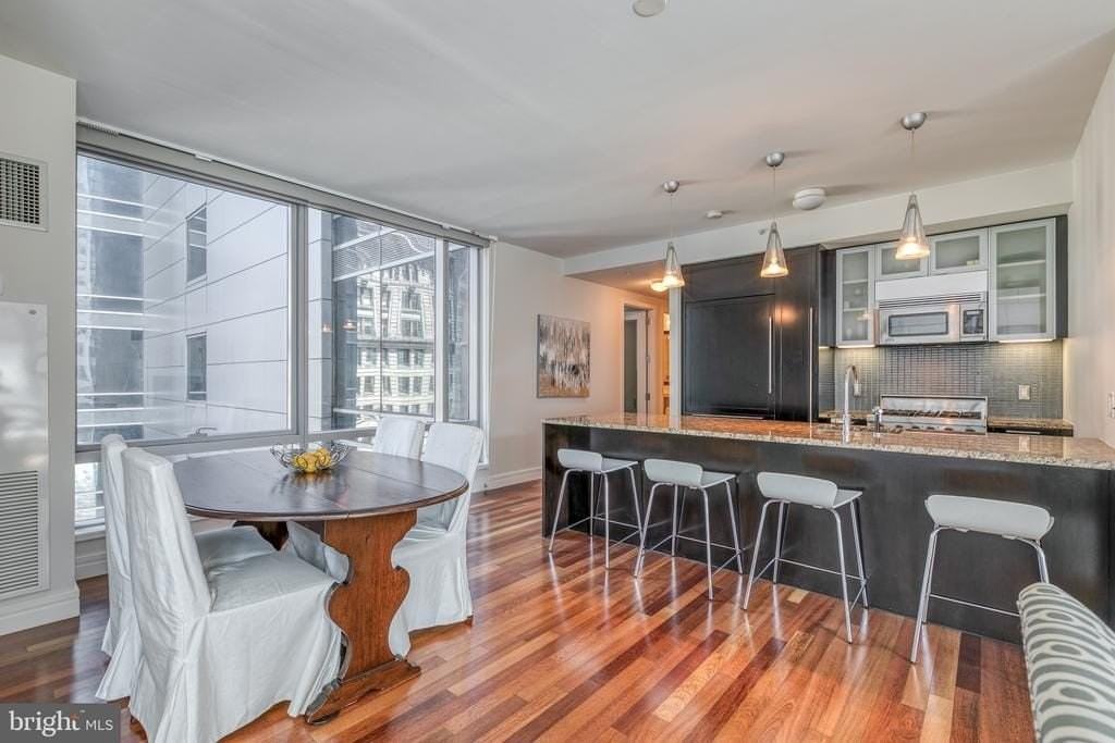 1414 S Penn Sq - Photo 7 of 34