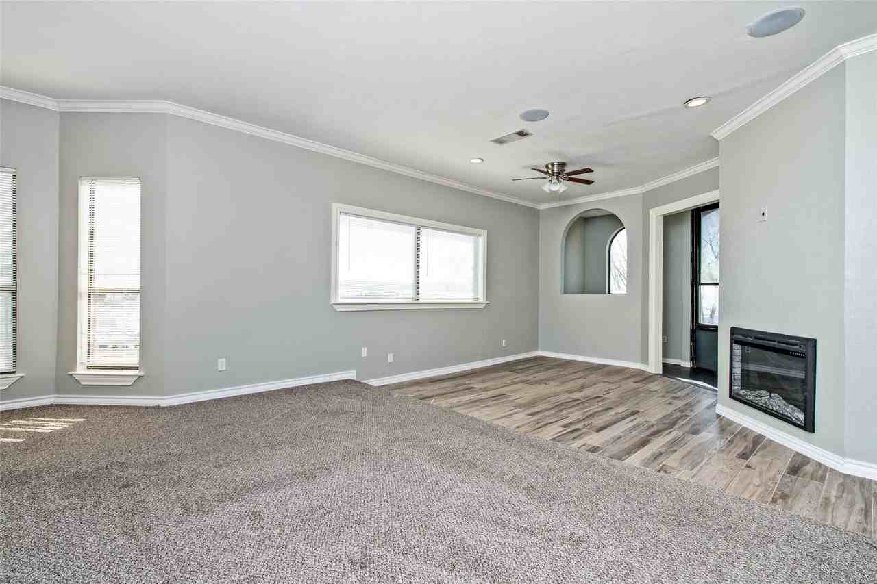 458 Yacht Club Dr #C - Photo 5 of 10