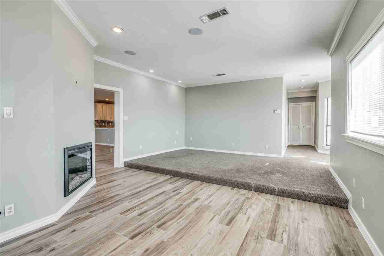 458 Yacht Club Dr #C - Photo 6 of 10