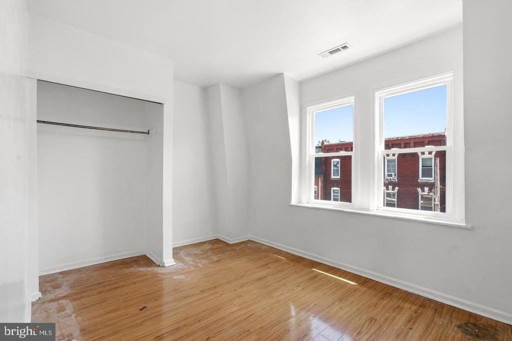 4035 Green St - Photo 7 of 11