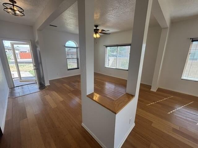 429 Tome Hill Ave Se - Photo 7 of 23
