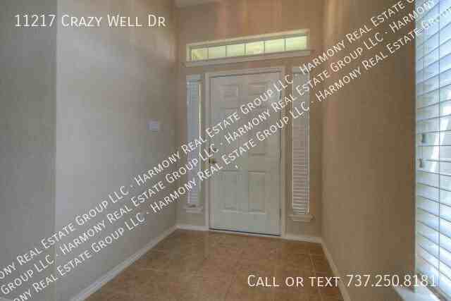 11217 Crazy Well Dr - Photo 3 of 21