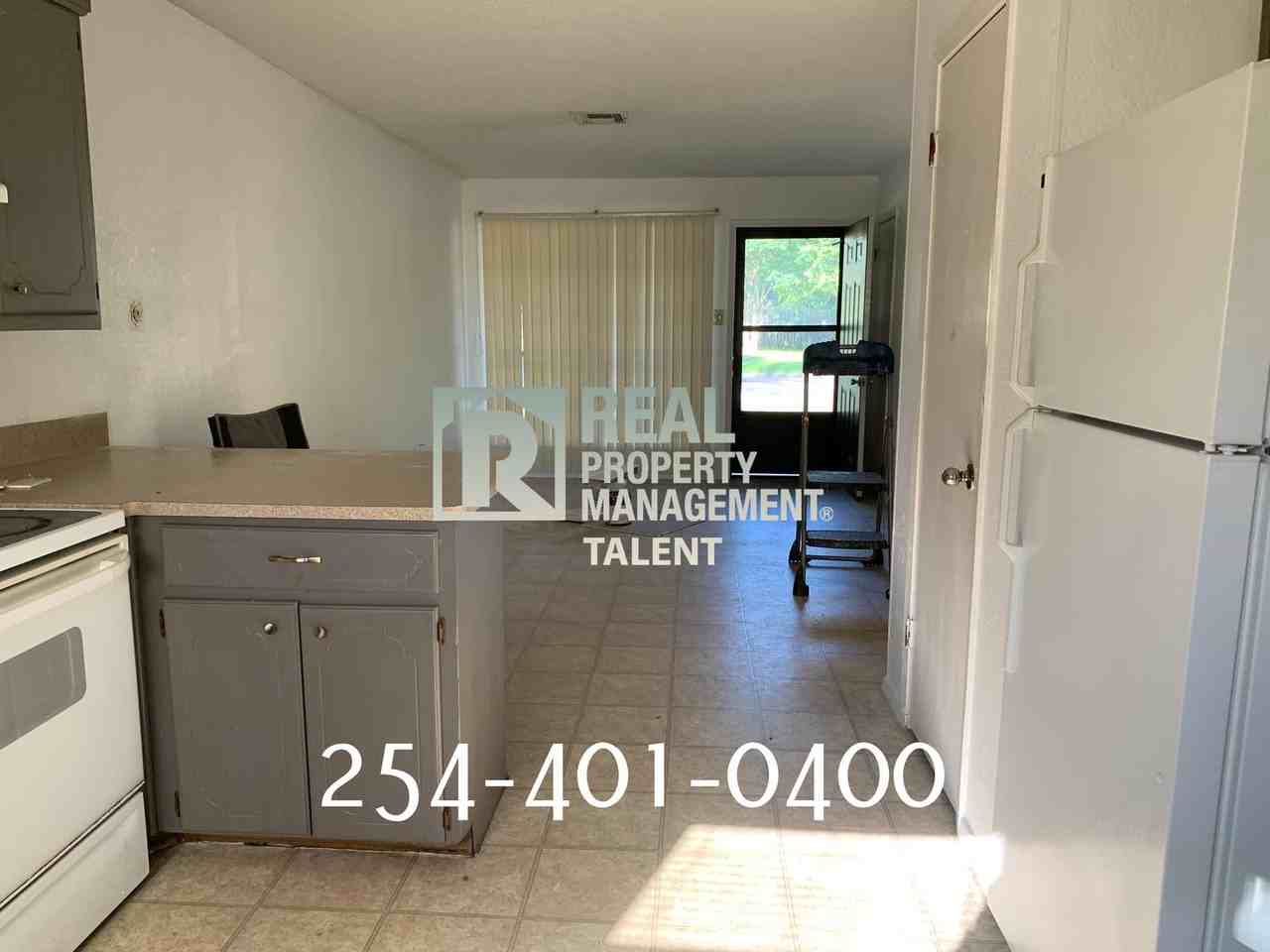 3101 N 25th St #B - Photo 4 of 17