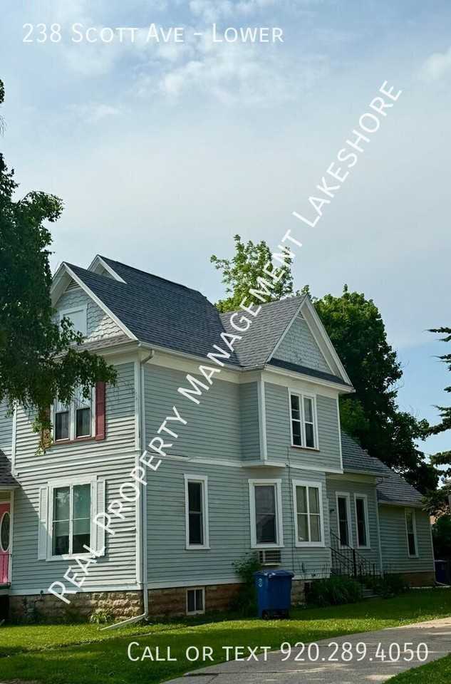 238 Scott Ave - Photo 2 of 15
