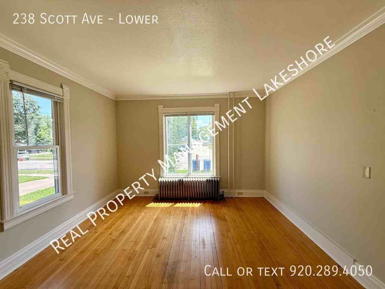 238 Scott Ave - Photo 6 of 15