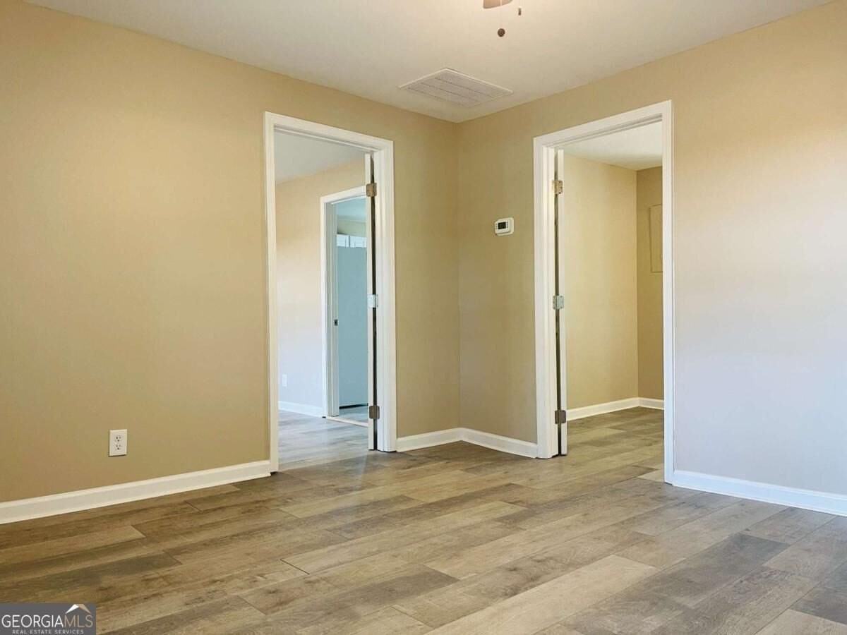 204 Colonial St - Photo 7 of 26