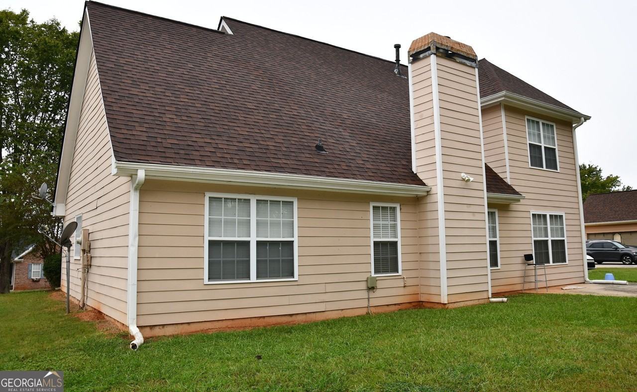 4235 Old Wood Dr - Photo 2 of 27