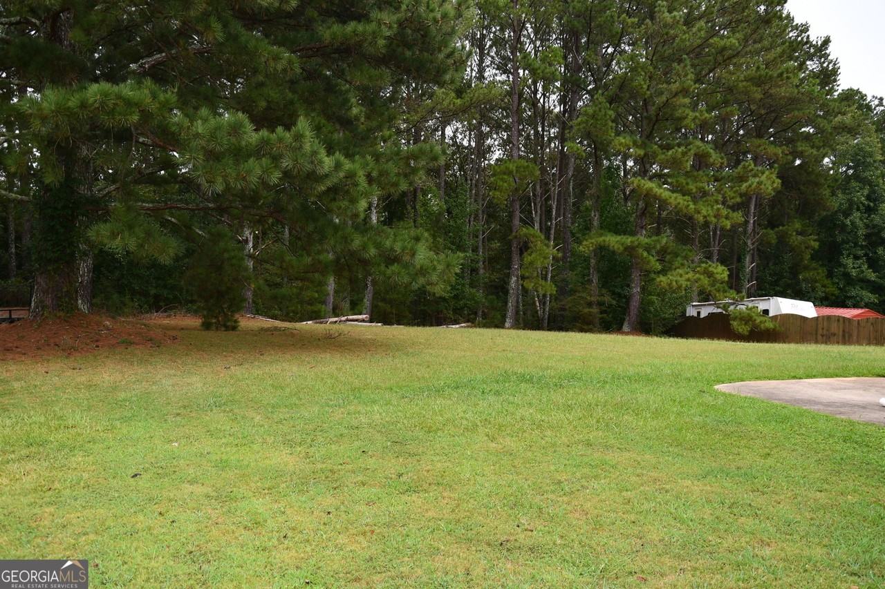 4235 Old Wood Dr - Photo 4 of 27