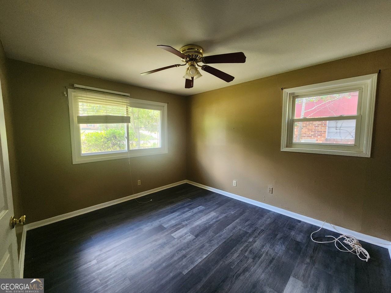 3245 Doyle Ave - Photo 4 of 12