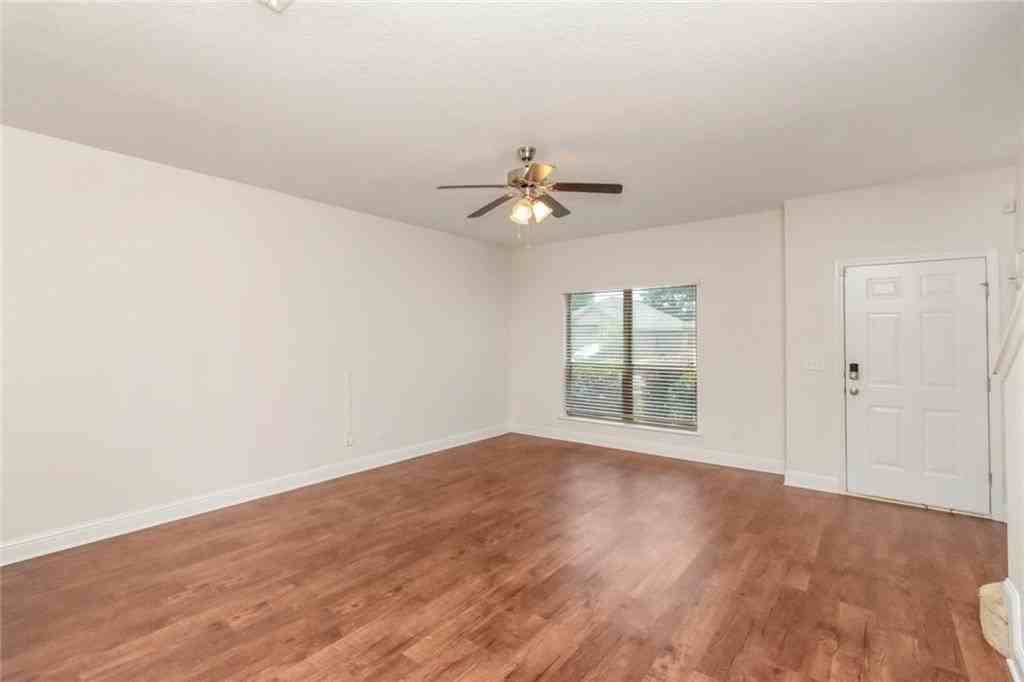 3027 Notsram Ct - Photo 4 of 26