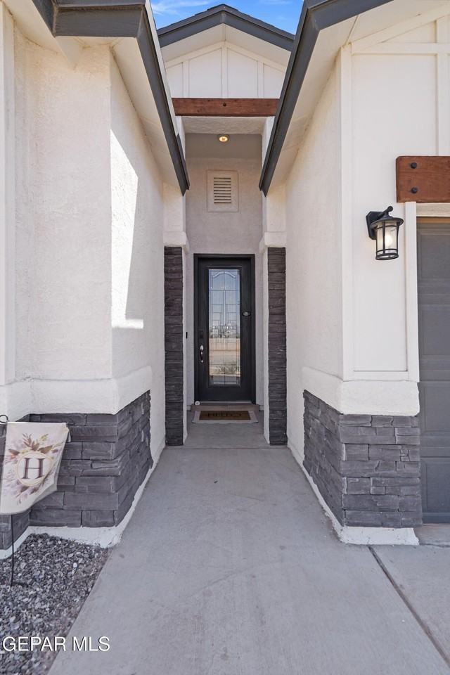 12716 Polo Norte Dr - Photo 4 of 33