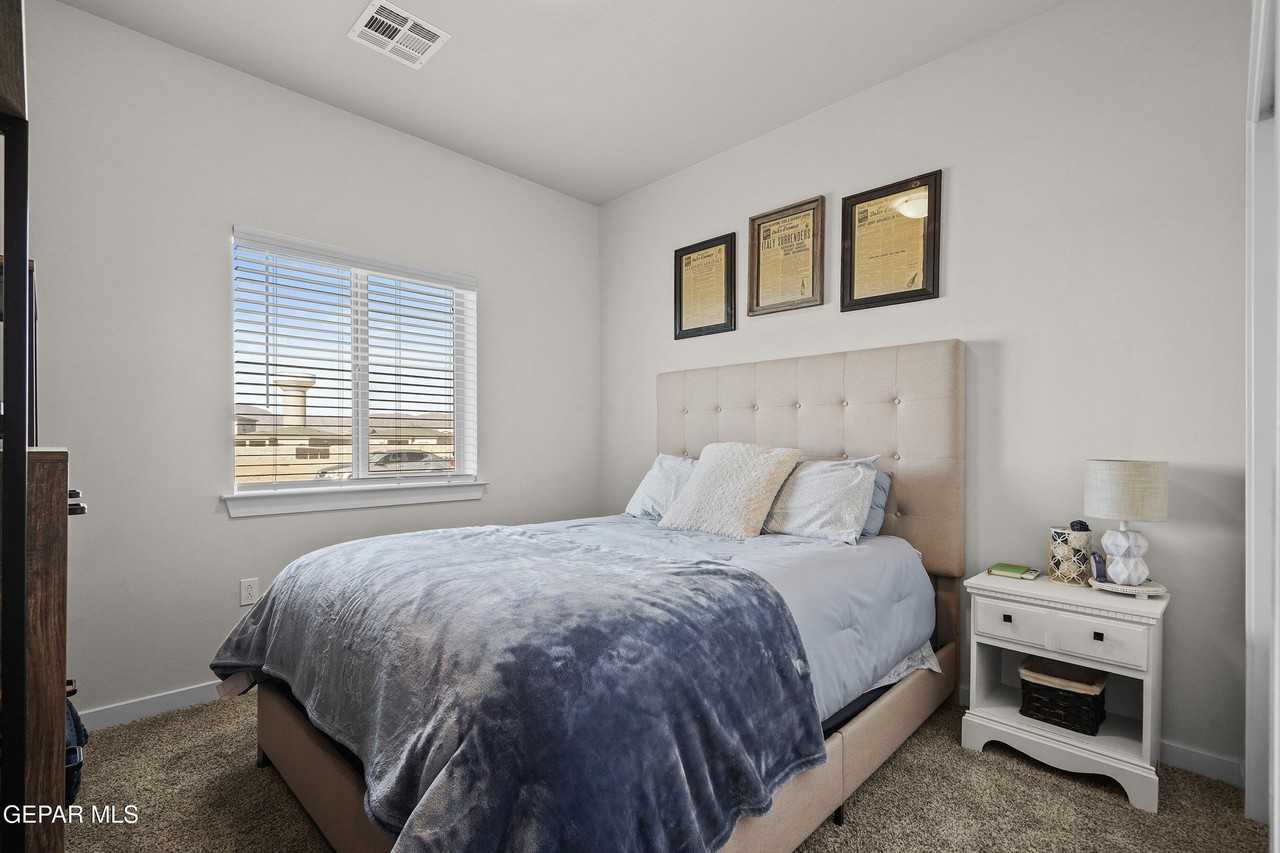 12716 Polo Norte Dr - Photo 5 of 33