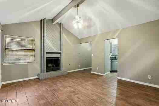 12052 Bellows Ct - Photo 5 of 31
