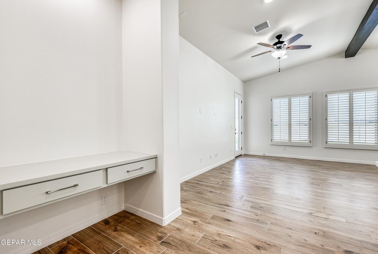 3821 Aspire Pl - Photo 7 of 48