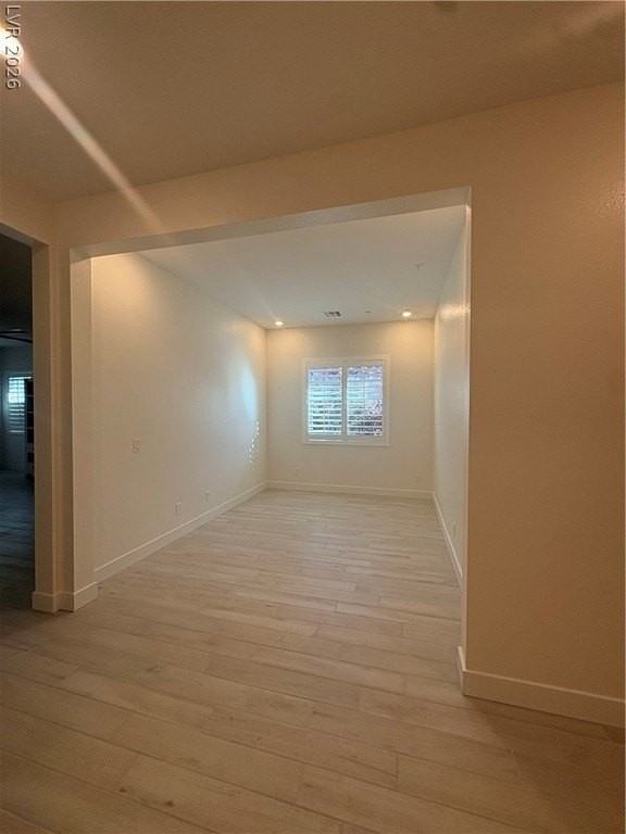 324 Forsyth Park St - Photo 6 of 37