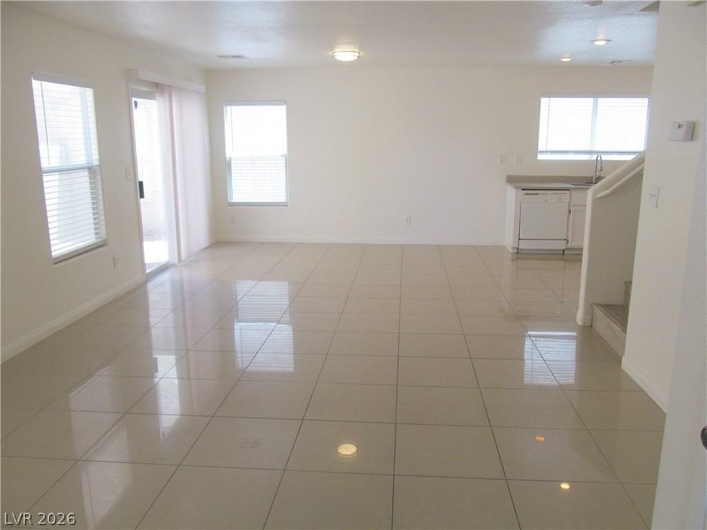 8819 Peace Treaty Ave - Photo 2 of 29