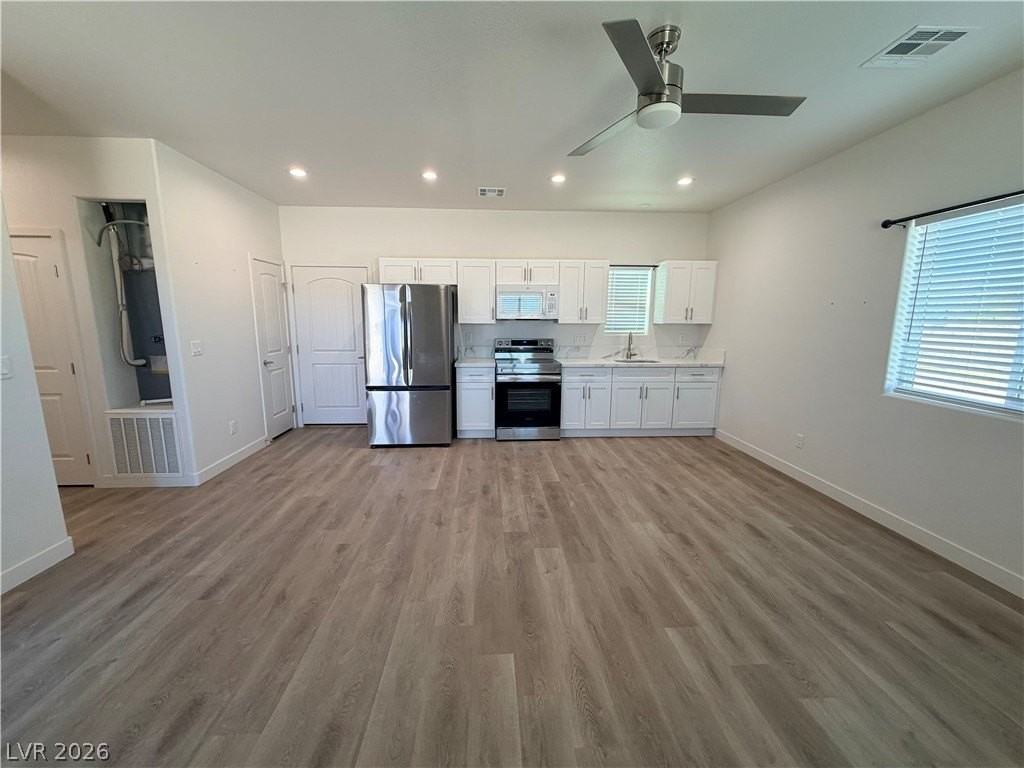 111 Jarvis Rd Unit B - Photo 2 of 10