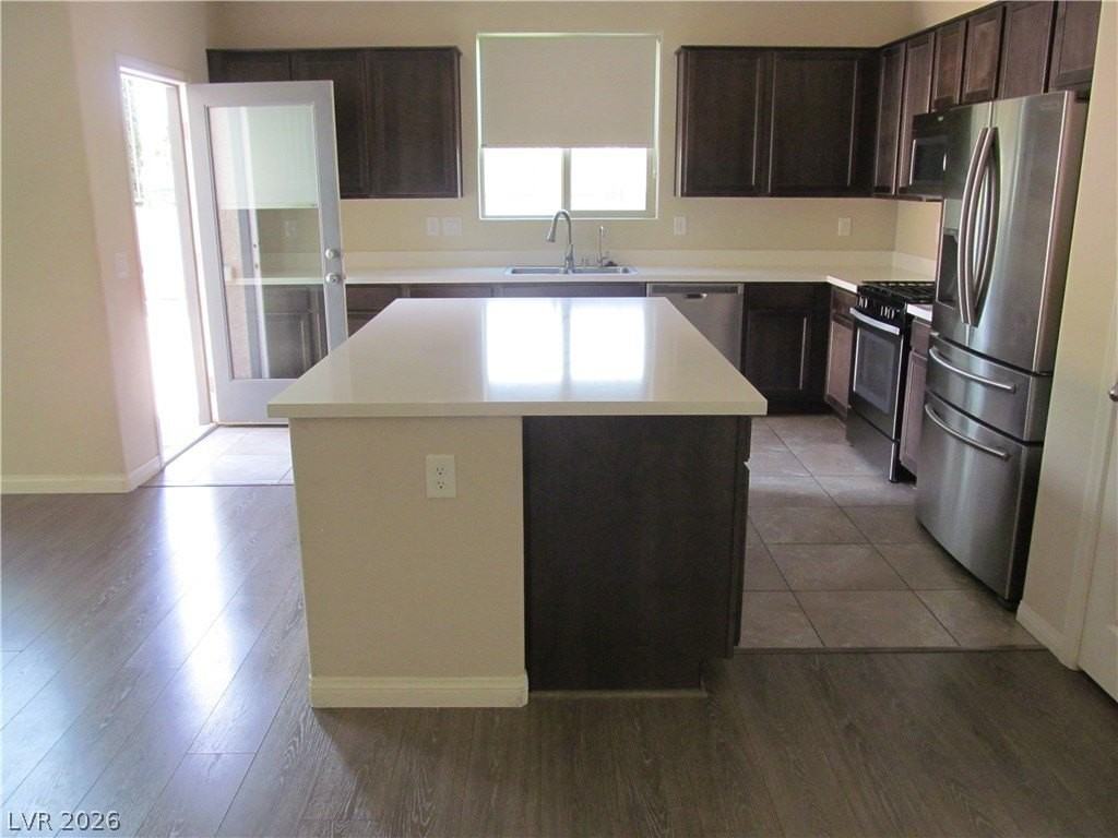 109 Elm Reed Ave - Photo 7 of 49