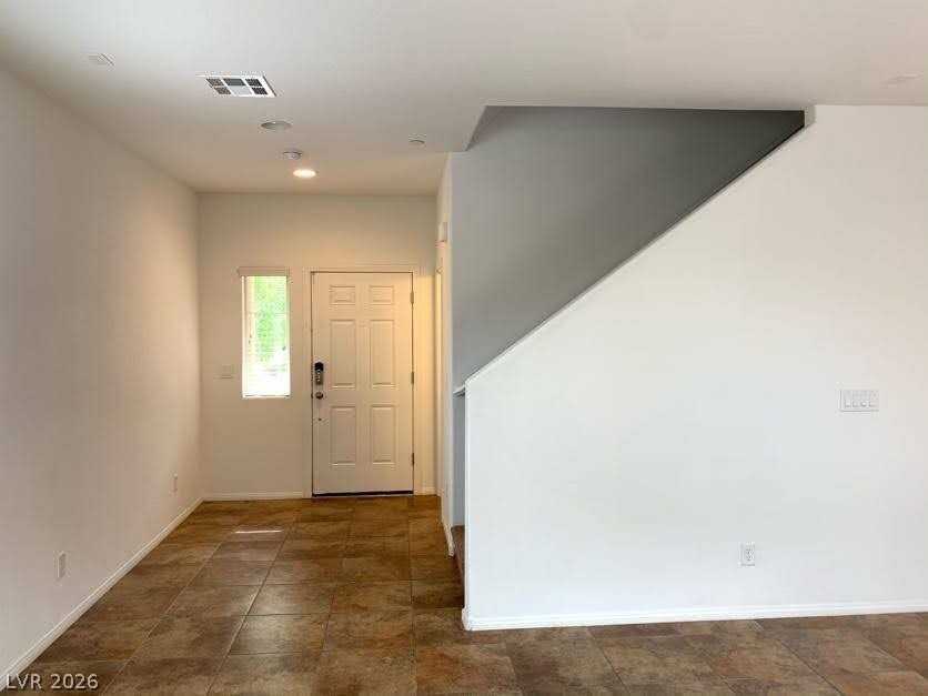 7752 Broadloom Ct - Photo 4 of 33