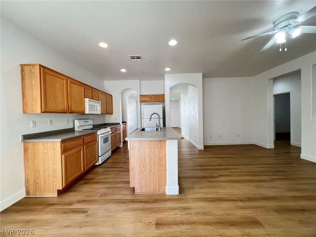 5121 First Sun St - Photo 5 of 24