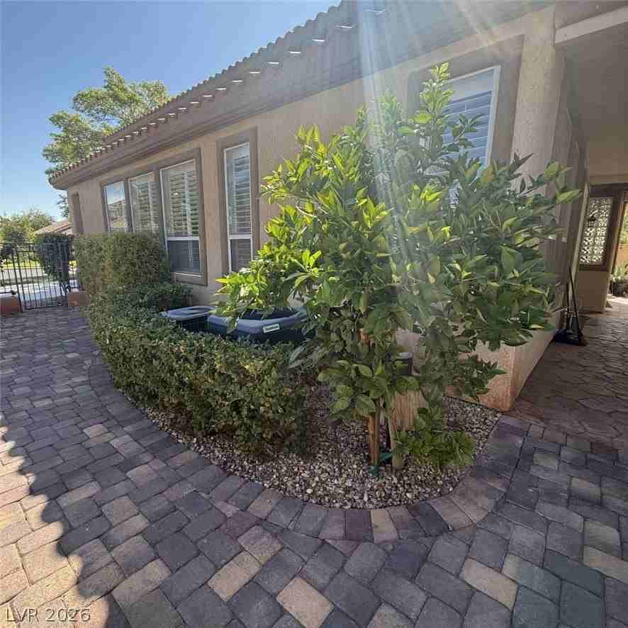 9329 Eagle Ridge Dr - Photo 6 of 40