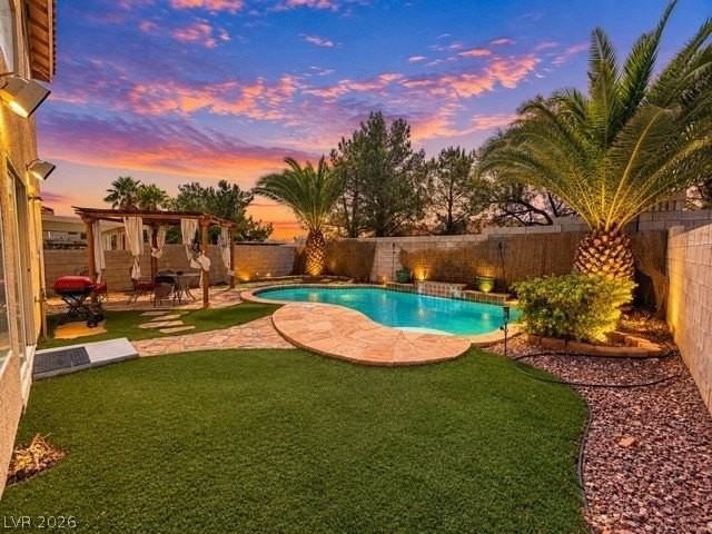 9543 Camelback Peak Ct - Photo 2 of 11