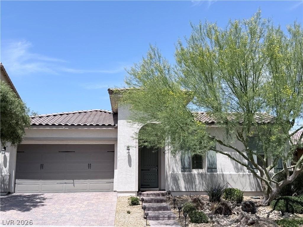 9936 Wildhorse Canyon Ave - Photo 3 of 50