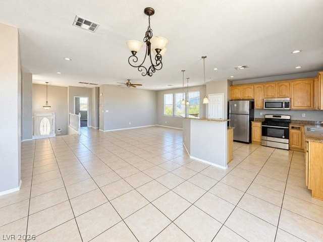 258 Morning Crest Ave - Photo 4 of 18
