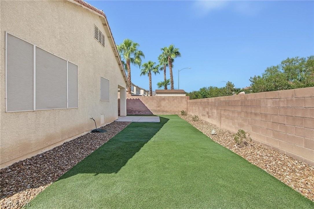 9514 Veterans Ct - Photo 4 of 23