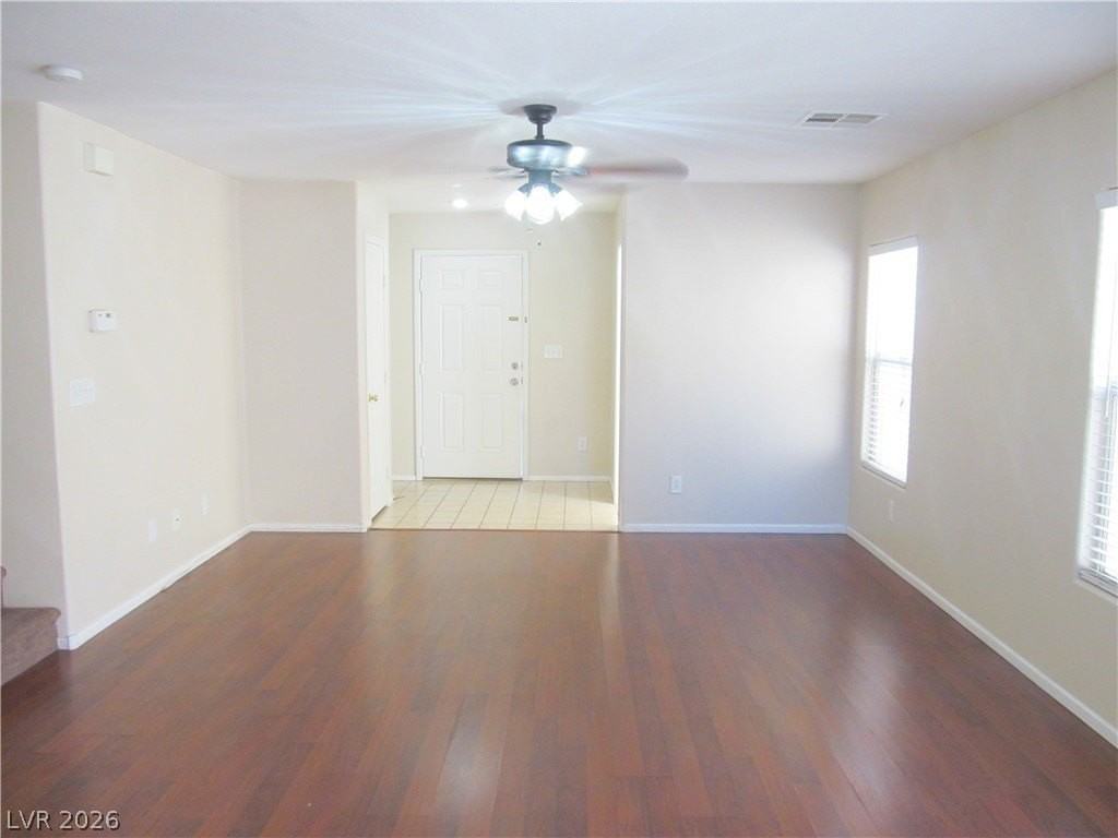 7232 Eagles Pride St - Photo 4 of 21