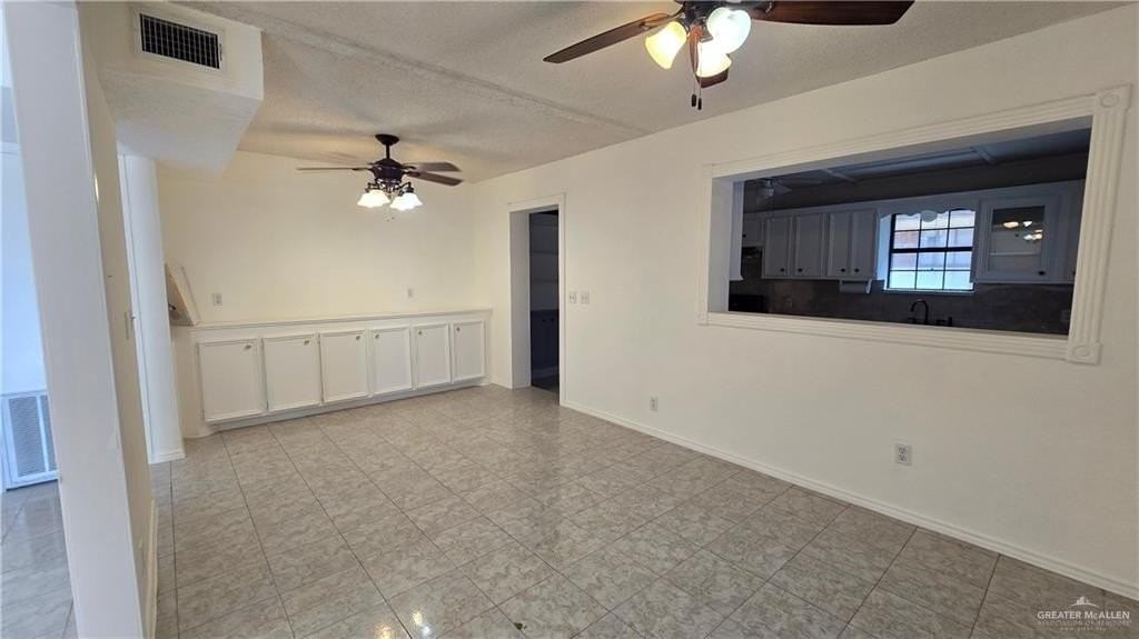 809 E Azalea Ave - Photo 4 of 17
