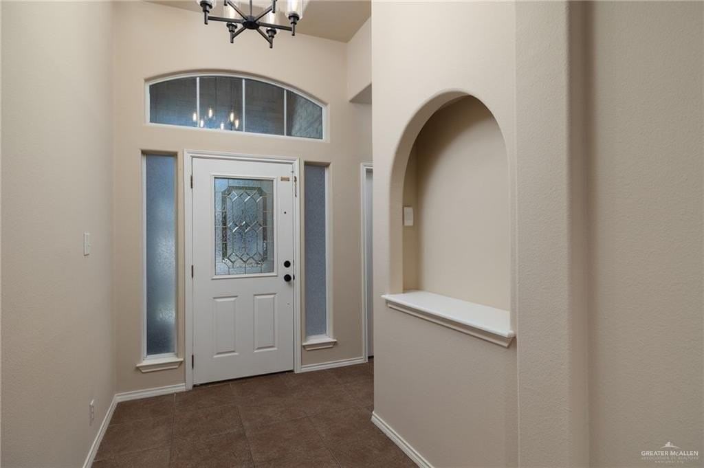 3010 San Sebastian St - Photo 2 of 15
