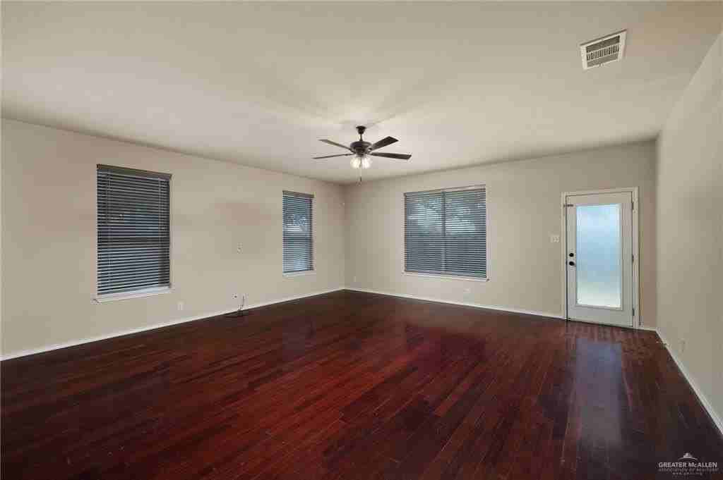 3010 San Sebastian St - Photo 3 of 15
