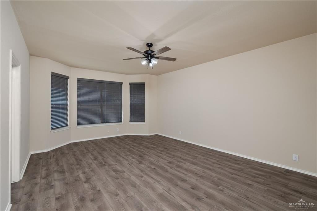 3010 San Sebastian St - Photo 7 of 15