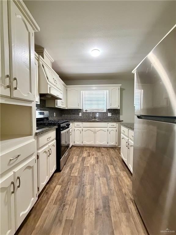 1713 Laurel Ave - Photo 7 of 19